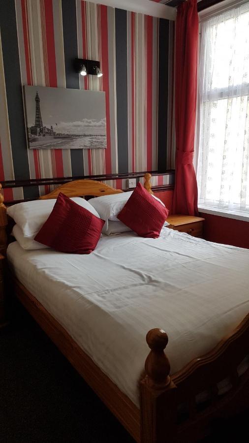 Valdene Hotel Blackpool Eksteriør bilde