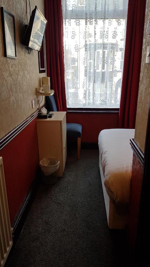 Valdene Hotel Blackpool Eksteriør bilde