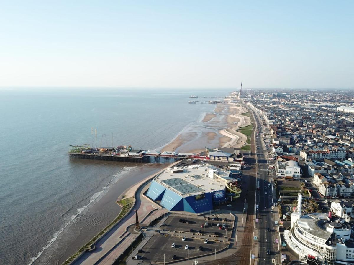Valdene Hotel Blackpool Eksteriør bilde